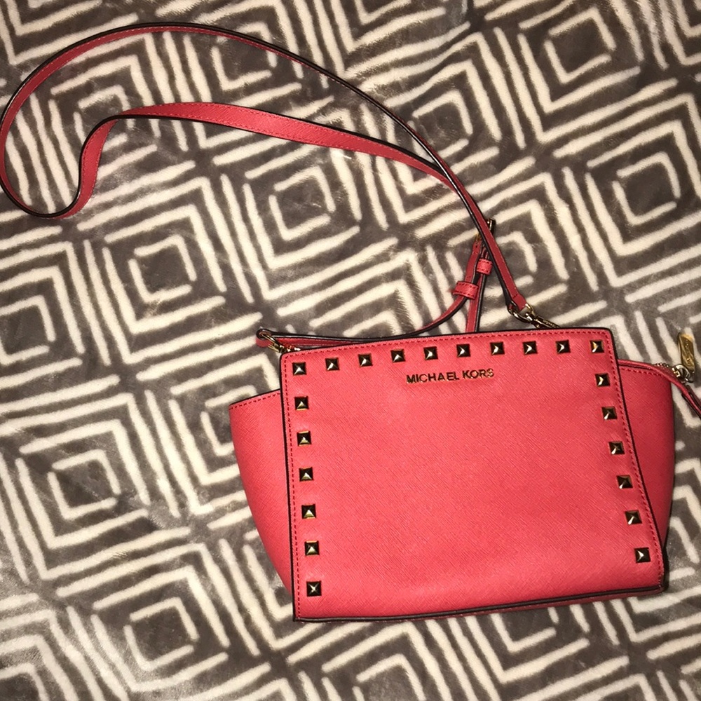 Michael Kors purse